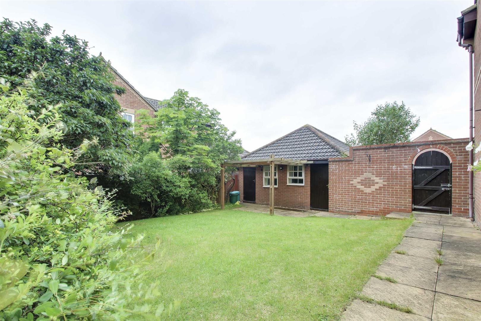 4 bed property in Wenning Lane, Milton Keynes